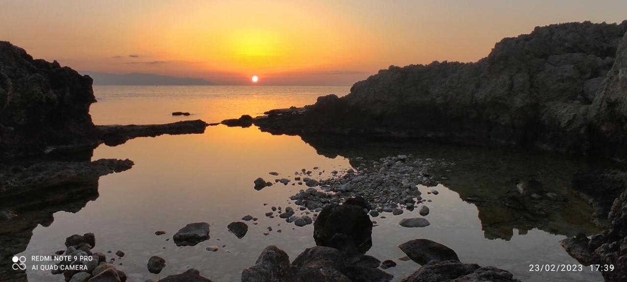 La Casa Del Nonno Bed and Breakfast Milazzo Buitenkant foto
