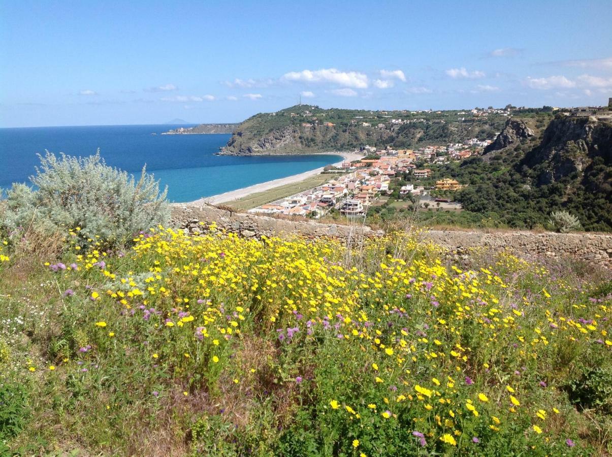 La Casa Del Nonno Bed and Breakfast Milazzo Buitenkant foto