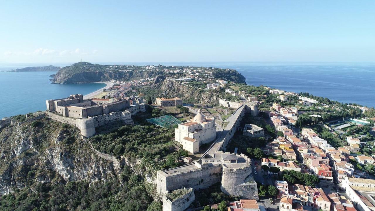 La Casa Del Nonno Bed and Breakfast Milazzo Buitenkant foto