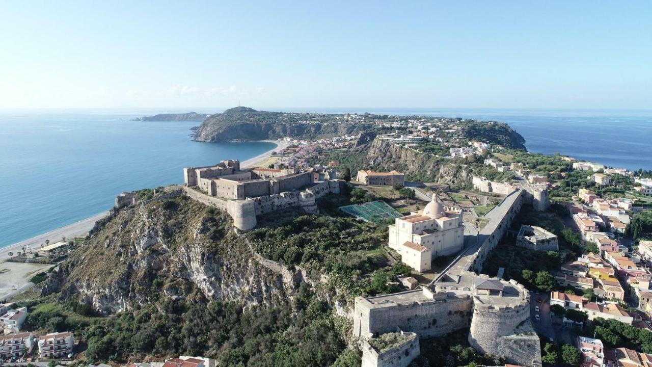 La Casa Del Nonno Bed and Breakfast Milazzo Buitenkant foto